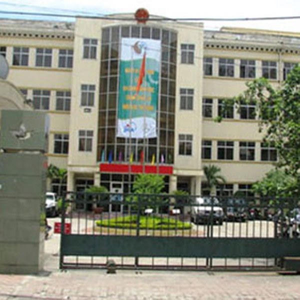 Bộ Tài nguyên Môi trường "cố níu" đất vàng